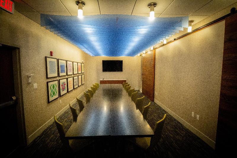 Holiday Inn Express & Suites - Boston South - Randolph By Ihg Exteriör bild